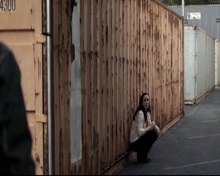 VampireDiariesWorld-dot-nl_6x22ImThinkingOfYouAllTheWhile1871.jpg