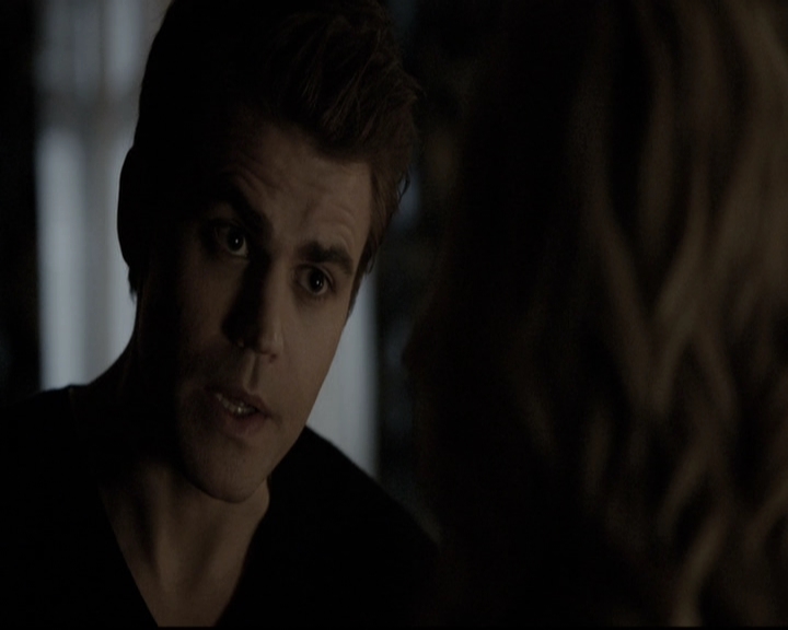VampireDiariesWorld-dot-nl_6x22ImThinkingOfYouAllTheWhile2125.jpg
