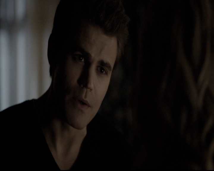 VampireDiariesWorld-dot-nl_6x22ImThinkingOfYouAllTheWhile2139.jpg