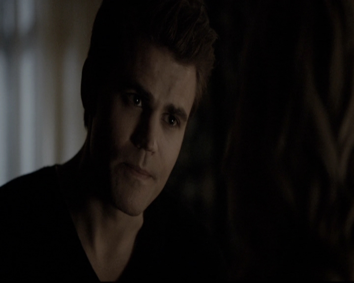 VampireDiariesWorld-dot-nl_6x22ImThinkingOfYouAllTheWhile2140.jpg