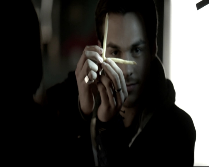 VampireDiariesWorld-dot-nl_S6SecondBite-GagReel0077.jpg