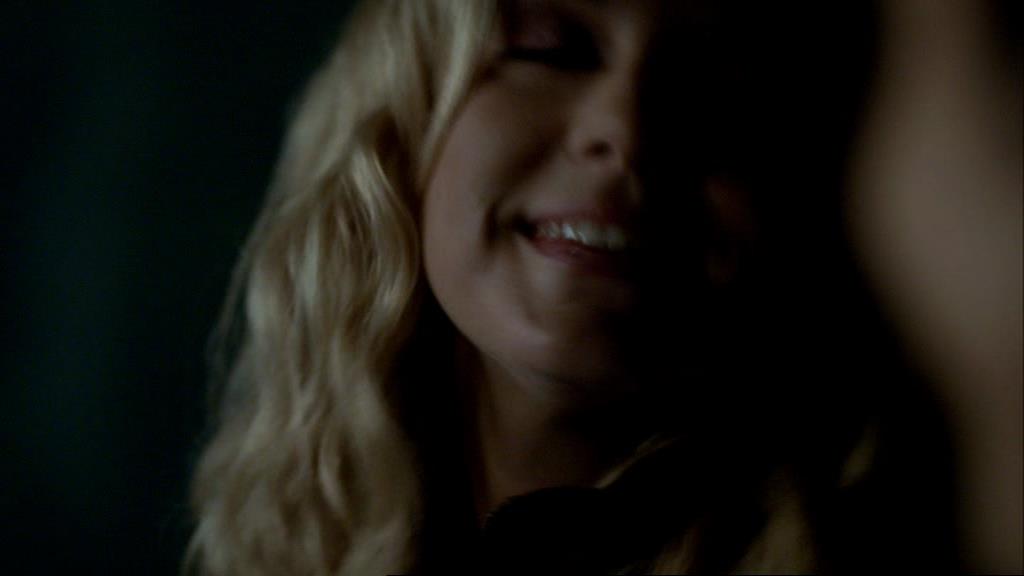 VampireDiariesWorld-dot-org_1x01Pilot_Captures00035.jpg