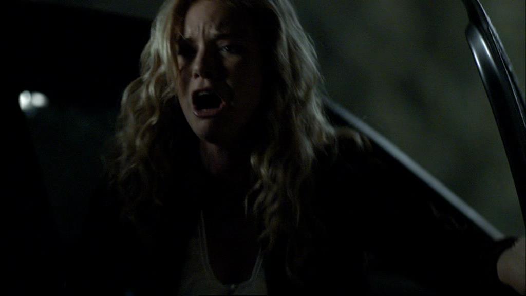 VampireDiariesWorld-dot-org_1x01Pilot_Captures00093.jpg