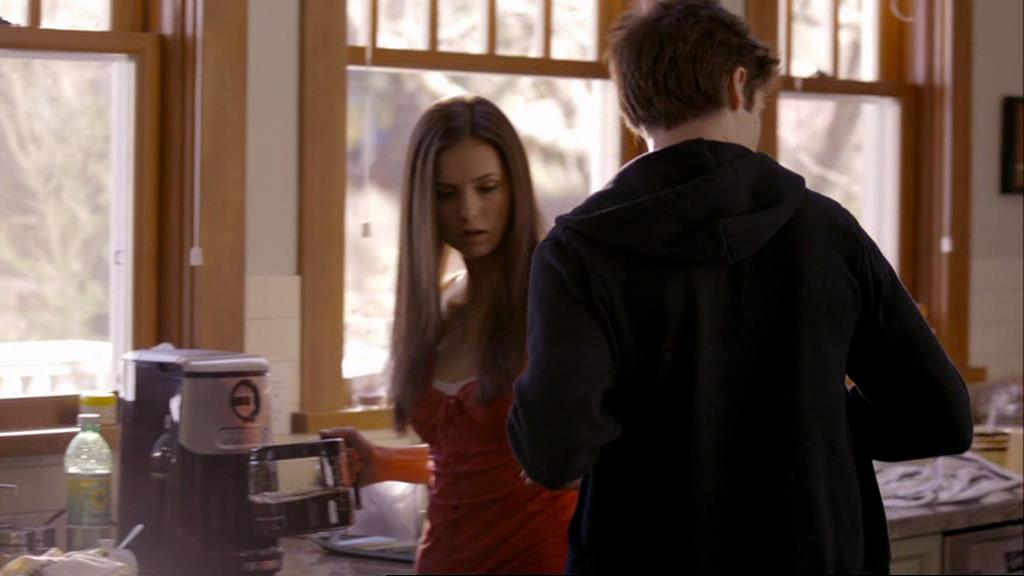 VampireDiariesWorld-dot-org_1x01Pilot_Captures00165.jpg