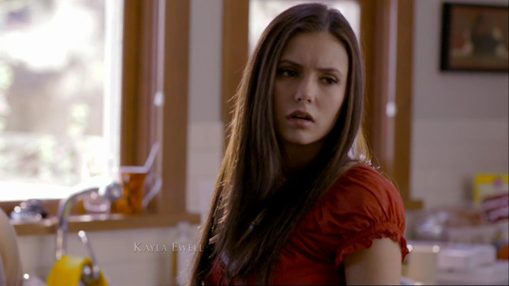 VampireDiariesWorld-dot-org_1x01Pilot_Captures00195.jpg