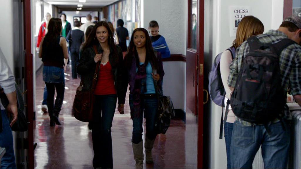 VampireDiariesWorld-dot-org_1x01Pilot_Captures00317.jpg