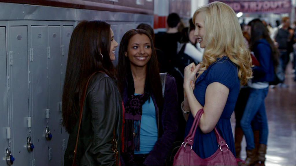 VampireDiariesWorld-dot-org_1x01Pilot_Captures00387.jpg