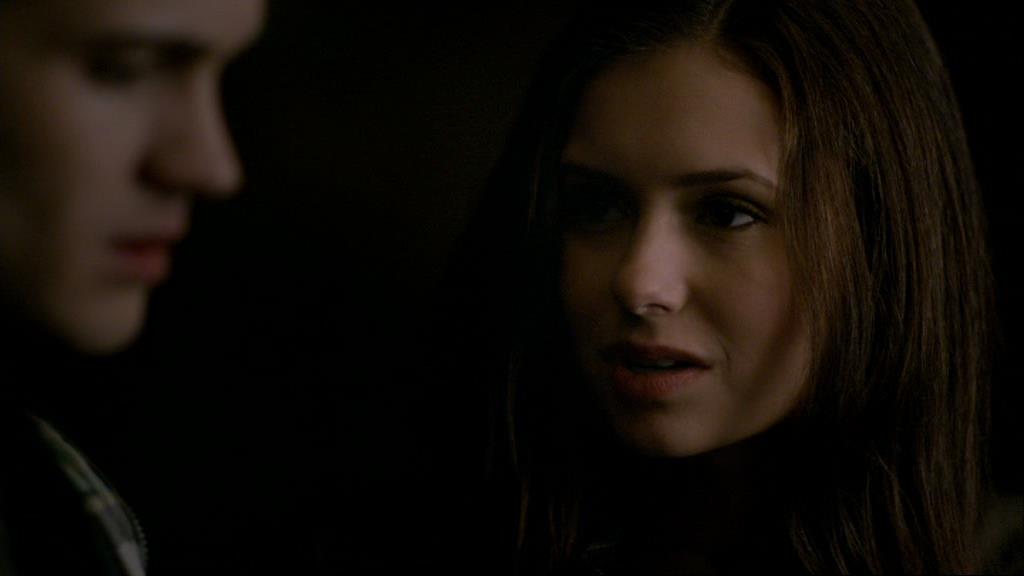 VampireDiariesWorld-dot-org_1x01Pilot_Captures02305.jpg