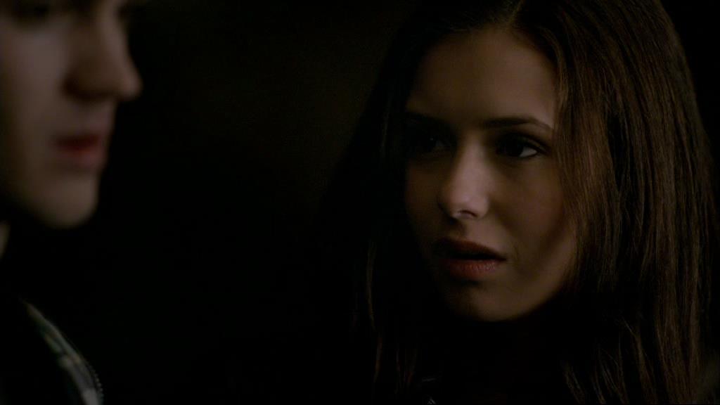 VampireDiariesWorld-dot-org_1x01Pilot_Captures02308.jpg