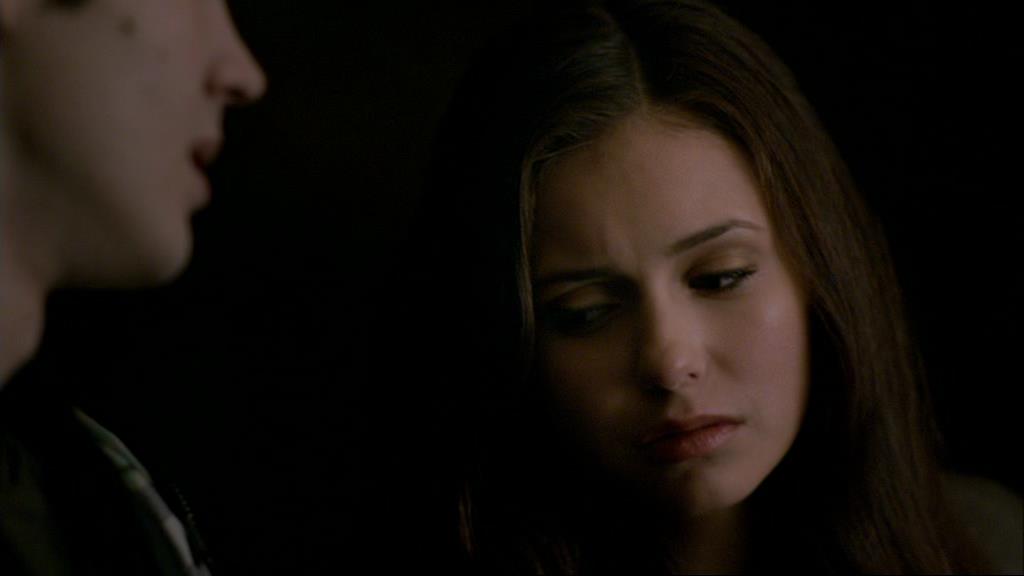 VampireDiariesWorld-dot-org_1x01Pilot_Captures02317.jpg