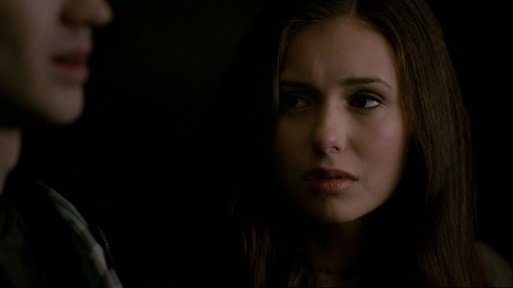 VampireDiariesWorld-dot-org_1x01Pilot_Captures02320.jpg