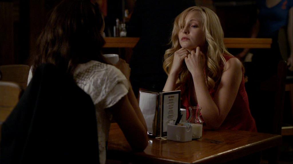 VampireDiariesWorld-dot-org_1x01Pilot_Captures02336.jpg