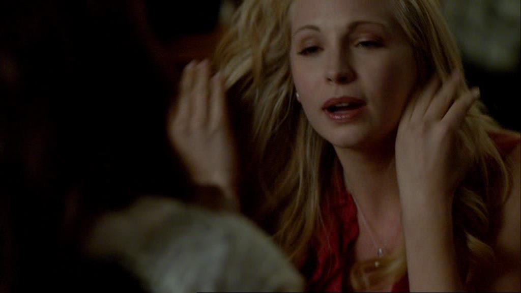 VampireDiariesWorld-dot-org_1x01Pilot_Captures02343.jpg