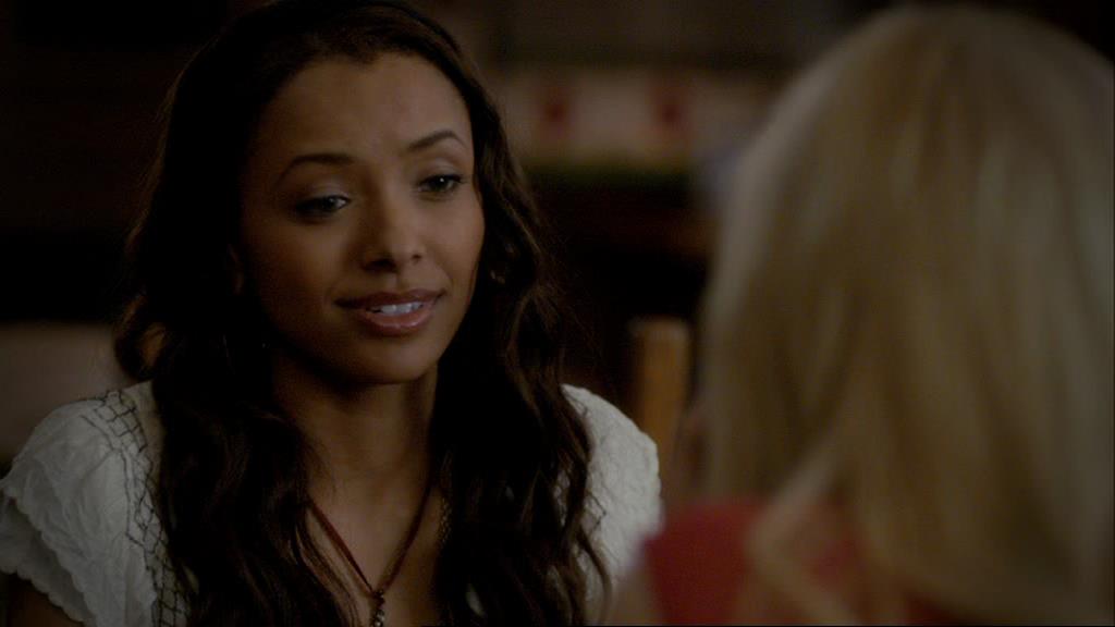 VampireDiariesWorld-dot-org_1x01Pilot_Captures02350.jpg