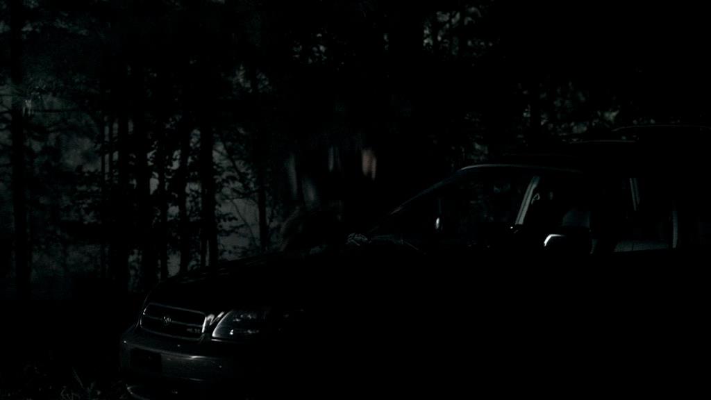 VampireDiariesWorld_dot_org-1x02TheNightOfTheComet00091.jpg