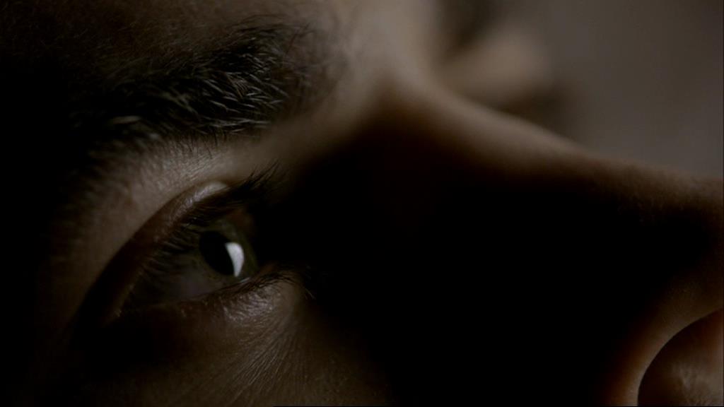 VampireDiariesWorld_dot_org-1x02TheNightOfTheComet00099.jpg