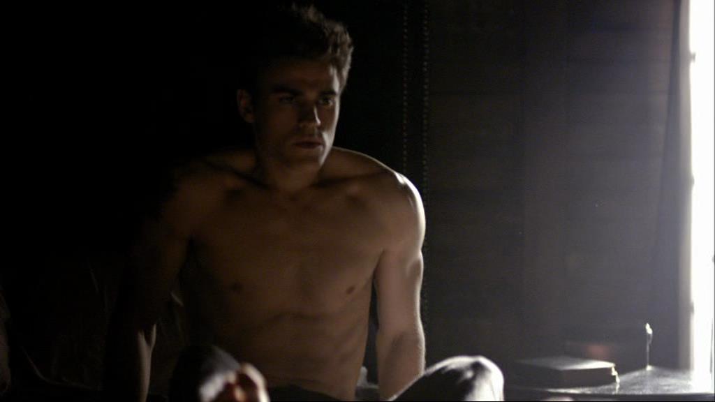 VampireDiariesWorld_dot_org-1x02TheNightOfTheComet00101.jpg