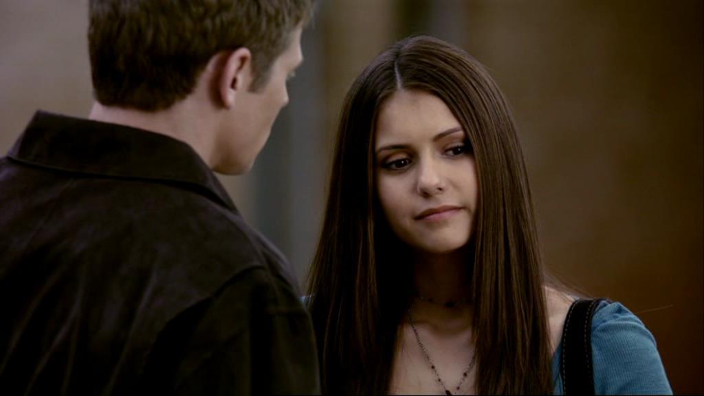 VampireDiariesWorld_dot_org-1x02TheNightOfTheComet00359.jpg