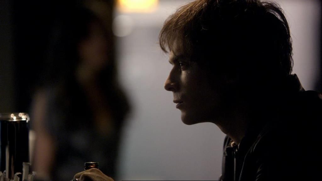 VampireDiariesWorld_dot_org-1x02TheNightOfTheComet01526.jpg