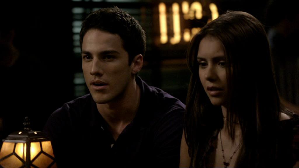 VampireDiariesWorld_dot_org-1x02TheNightOfTheComet01607.jpg