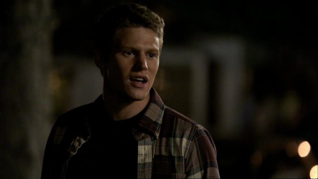 VampireDiariesWorld_dot_org-1x02TheNightOfTheComet01668.jpg