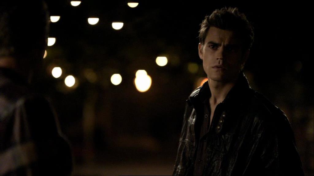 VampireDiariesWorld_dot_org-1x02TheNightOfTheComet01671.jpg