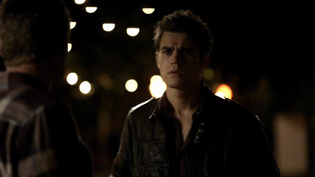 VampireDiariesWorld_dot_org-1x02TheNightOfTheComet01673.jpg