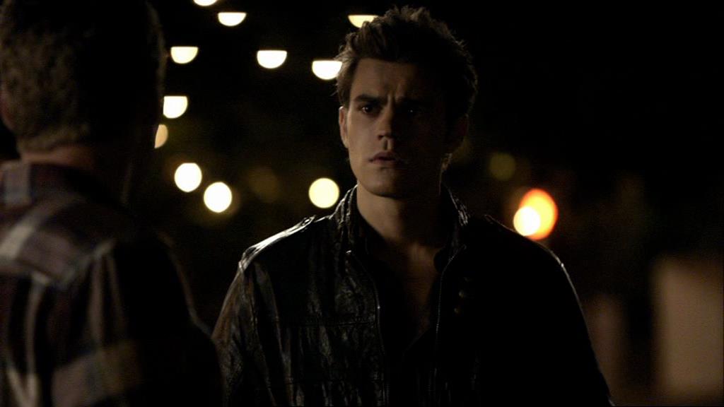 VampireDiariesWorld_dot_org-1x02TheNightOfTheComet01676.jpg