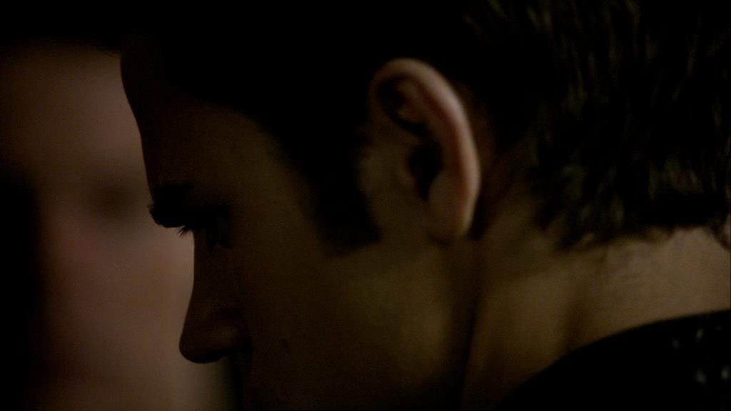 VampireDiariesWorld_dot_org-1x02TheNightOfTheComet01696.jpg