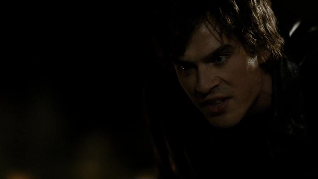 VampireDiariesWorld_dot_org-1x02TheNightOfTheComet01768.jpg