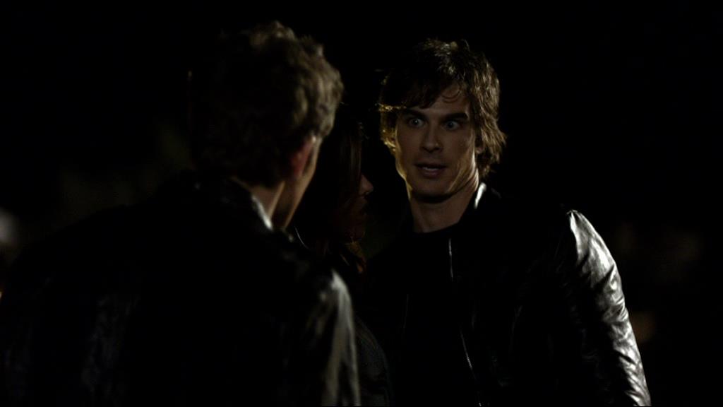 VampireDiariesWorld_dot_org-1x02TheNightOfTheComet01795.jpg