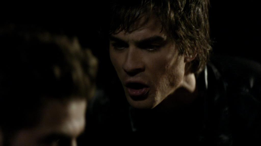 VampireDiariesWorld_dot_org-1x02TheNightOfTheComet01854.jpg