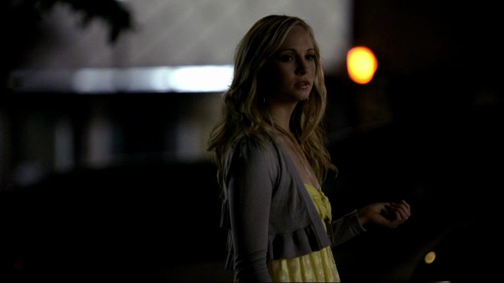 VampireDiariesWorld_dot_org-1x02TheNightOfTheComet02177.jpg