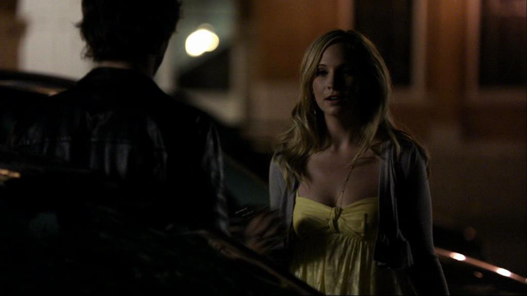 VampireDiariesWorld_dot_org-1x02TheNightOfTheComet02198.jpg