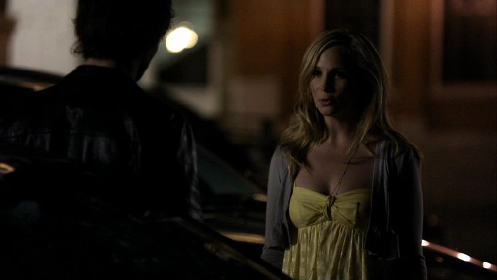 VampireDiariesWorld_dot_org-1x02TheNightOfTheComet02208.jpg