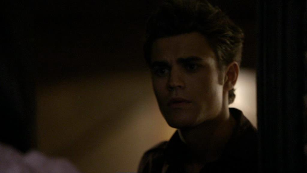 VampireDiariesWorld_dot_org-1x02TheNightOfTheComet02223.jpg