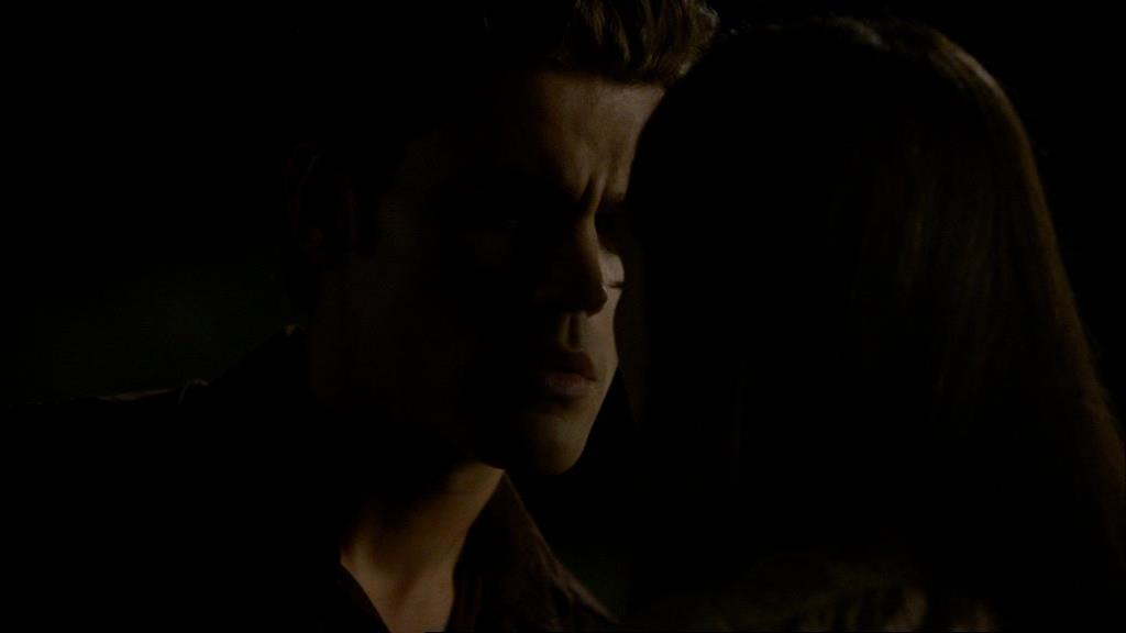 VampireDiariesWorld_dot_org-1x02TheNightOfTheComet02346.jpg