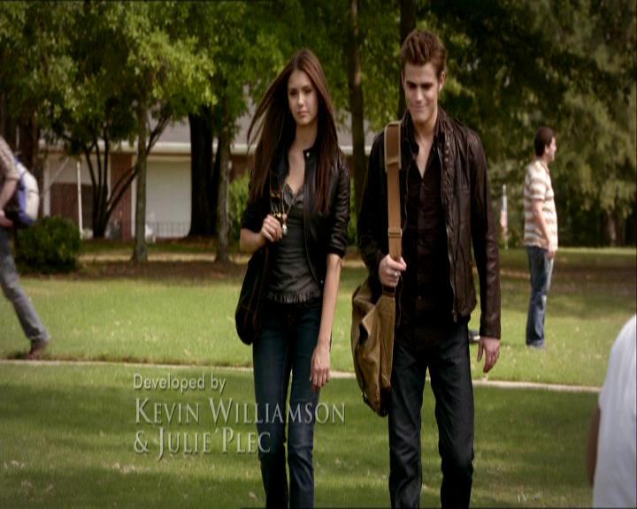 VampireDiariesWorld_dot_org-1x03FridayNightBites0234.jpg