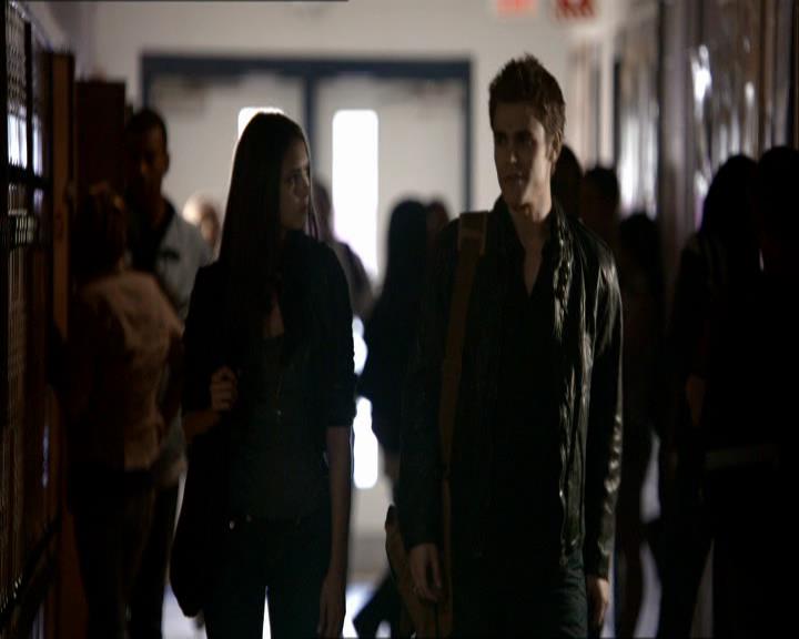 VampireDiariesWorld_dot_org-1x03FridayNightBites0300.jpg