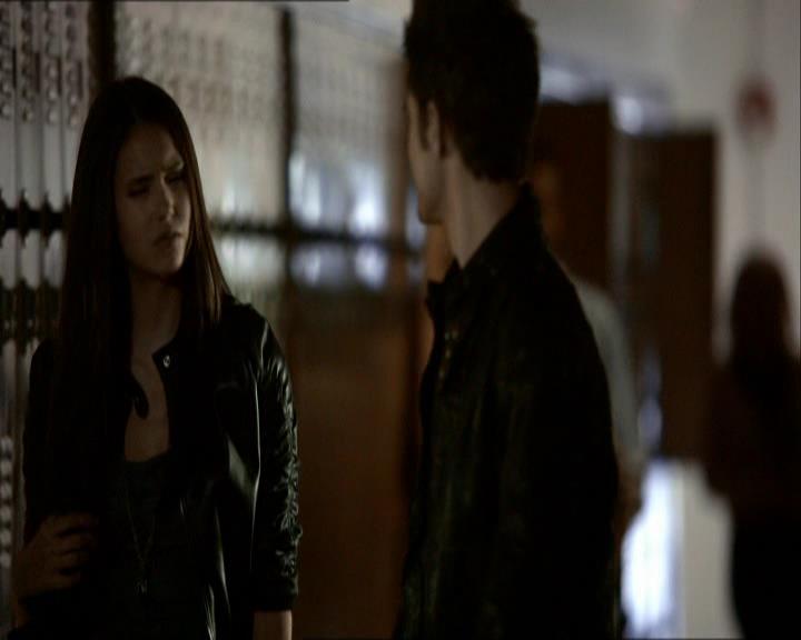 VampireDiariesWorld_dot_org-1x03FridayNightBites0302.jpg