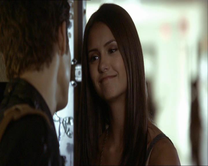 VampireDiariesWorld_dot_org-1x03FridayNightBites0331.jpg