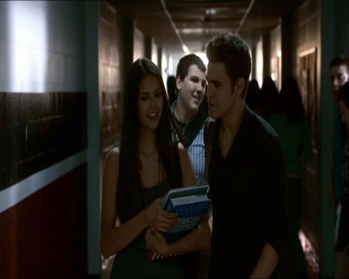 VampireDiariesWorld_dot_org-1x03FridayNightBites0429.jpg