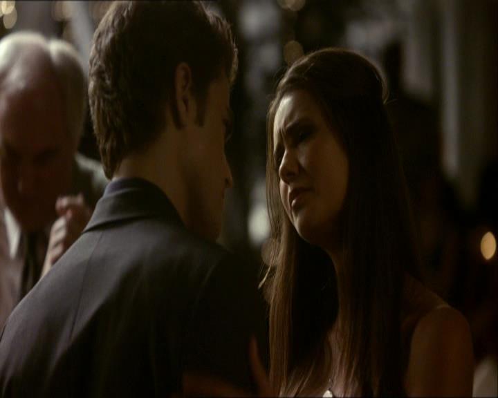 VampireDiariesWorld_dot_org-104FamilyTies1658.jpg