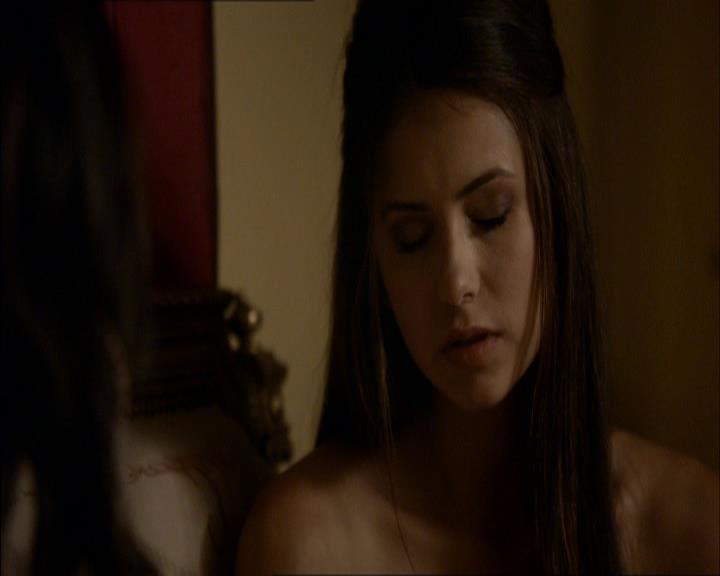 VampireDiariesWorld_dot_org-104FamilyTies1744.jpg