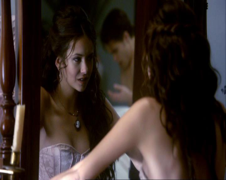 VampireDiariesWorld_dot_org-106LostGirls1040.jpg