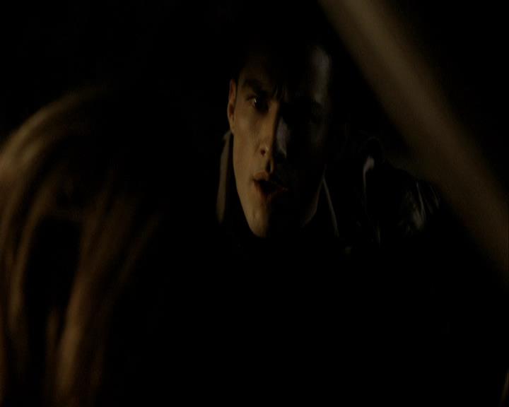 VampireDiariesWorld_dot_org-107Haunted0038.jpg