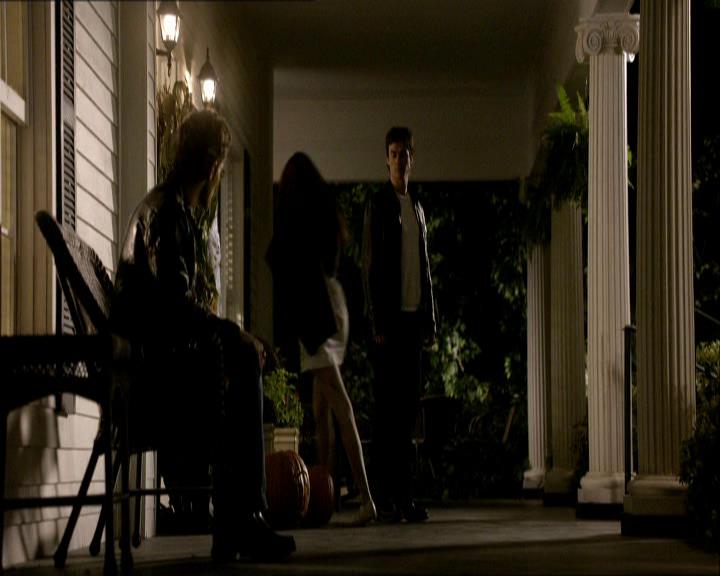 VampireDiariesWorld_dot_org-107Haunted2213.jpg