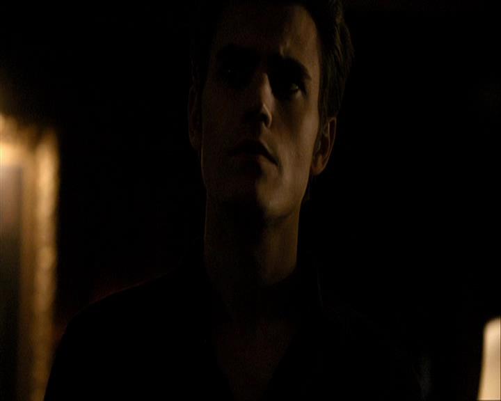 VampireDiariesWorld_dot_org-108-162Candles0029.jpg