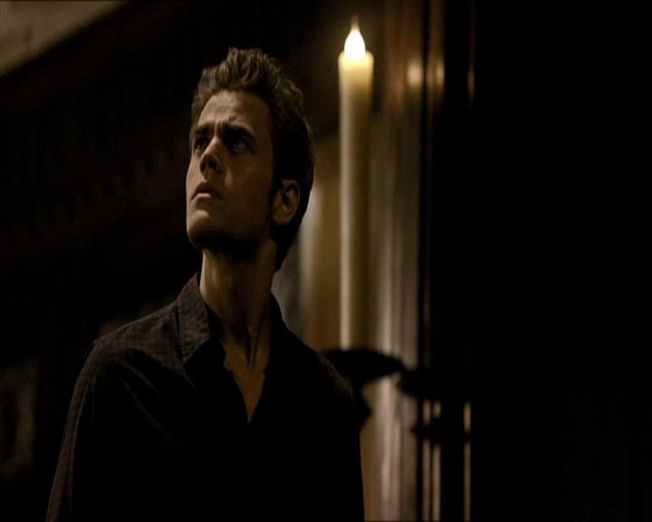 VampireDiariesWorld_dot_org-108-162Candles0052.jpg