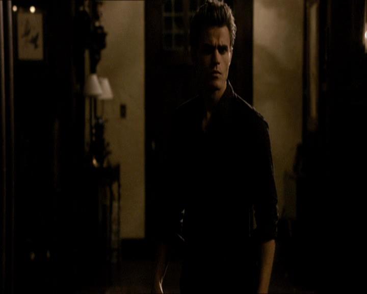 VampireDiariesWorld_dot_org-108-162Candles0058.jpg